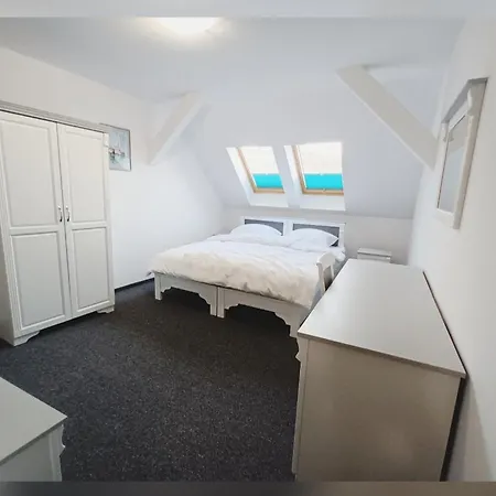 Kaiser Guest house
